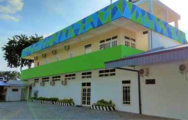 Luar Bangunan 2 Kokonut Guesthouse