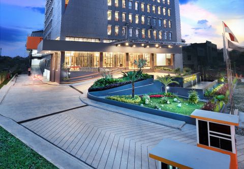 Exterior Harper Palembang by ASTON