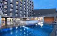 Swimming Pool 2 Harper Palembang by ASTON