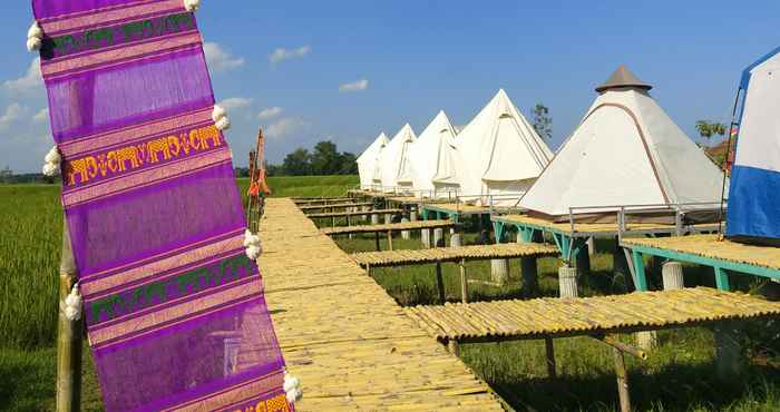 ภายนอกอาคาร Baanrainaipon Resort & Tent At Chiang Rai