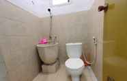Toilet Kamar 7 Villa Metro 07C by N2K
