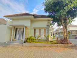 Villa Permata C10 by N2K, USD 23.33