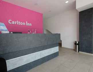 Lobi 2 OYO 89492 Carlton Inn Bukit Ubi