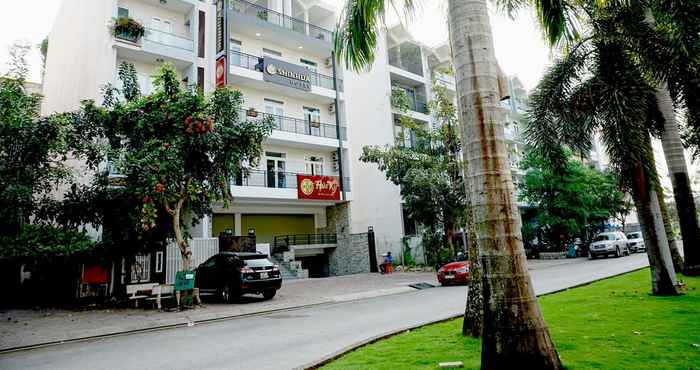 Exterior Shinhua Hotel