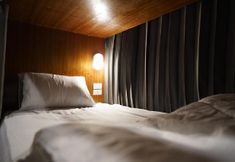 침실 4 Slee Hostel Chiangmai