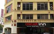 Exterior 2 Oscar Inn 