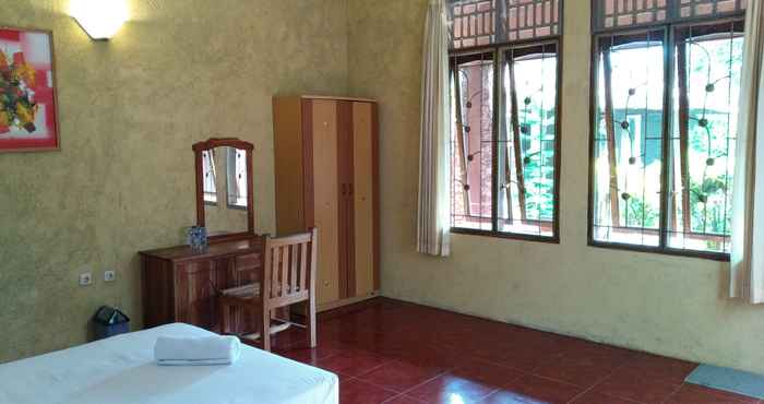 Kamar Tidur Seger Reef Homestay