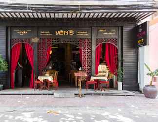 Bên ngoài 2 Ha Van Hotel Nha Trang