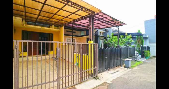 Luar Bangunan Kabin Kapsul Wisma Pondok Aren (KHUSUS PRIA)