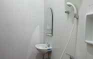In-room Bathroom 7 EC Pondokan