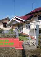 EXTERIOR_BUILDING Villa D'Orchid Park Cipanas F4-5