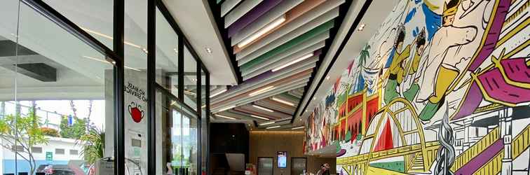 Lobby The Zuri Pekanbaru