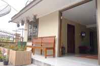 Lobi Cozy Homestay Edelweiss by Damandiri Selo