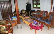 Sảnh chờ 7 Cozy Homestay Ibnu Hajar by Damandiri Selo