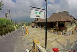 Exterior 4 Cozy Homestay Melati by Damandiri Selo