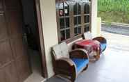 Lobi 5 Cozy Homestay Nuansa Baru by Damandiri Selo