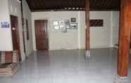 Lobi 3 Cozy Homestay Pakdhe Nardi by Damandiri Selo