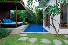 수영장 The Kings Villa and Spa Sanur