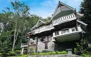 Bangunan 2 Villa Pinus by The Amazing Malang