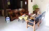 Lobby 7 Cozy Homestay Sabila by Damandiri Selo