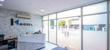 ロビー 4 K Hotel 12