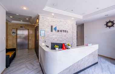 Lobi 2 K Hotel 14