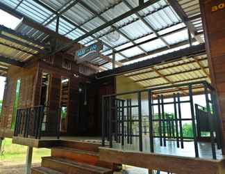 Exterior 2 Lom-Lay Koh Sukorn