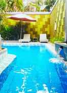 SWIMMING_POOL Tegar Homestay