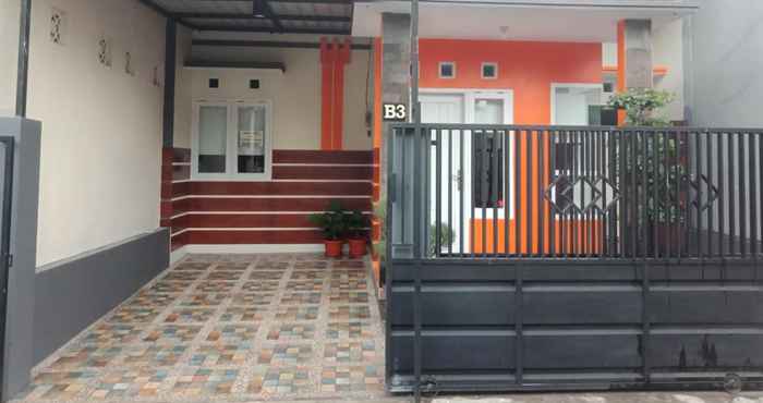 Exterior Keke Homestay