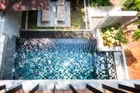 Swimming Pool Villa Thalanena