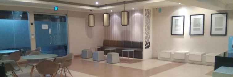 Lobby Apartemen Eastcoast 1 Bedroom by Rava Home