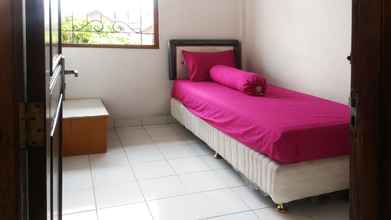 Kamar Tidur 4 Rama Homestay Kotabaru