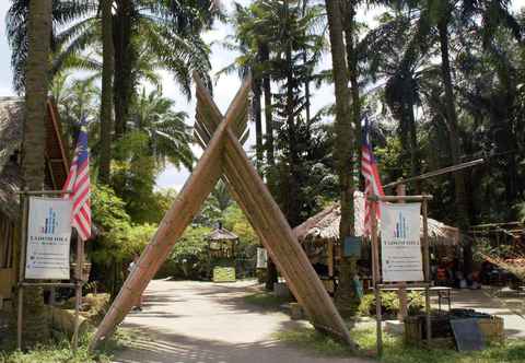 Exterior Tadom Hill Resort 