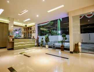 Lobi 2 Akasia Budget Hotel