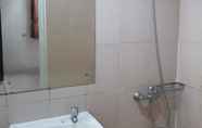 In-room Bathroom 7 Kost Ora Et Labora at BSD