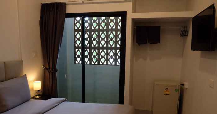Bilik Tidur Minimal House Patong