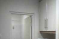 In-room Bathroom Apartemen Sentra Timur by Tunggal Property