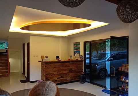 Lobby Dayunan Pili Tree Tourist Inn