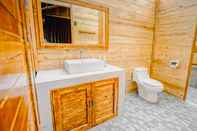 Toilet Kamar White Sands Island