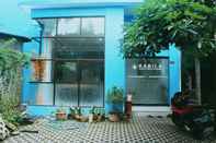 Exterior Comfort Room at Kabila Homestay Family Syariah