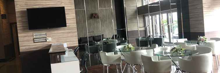 Lobby Maqna Residence at Kencana Tower by ANG