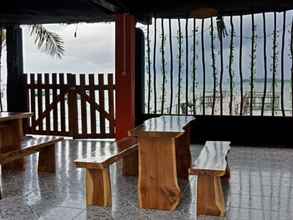 Lobi 4 Happy Exclusive Guest House across Pulau Lengkuas