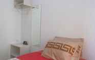 ห้องนอน 5 Apartment Tanglin 2BR at Pakuwon Mall by Griya Gailen 1 (ELV)