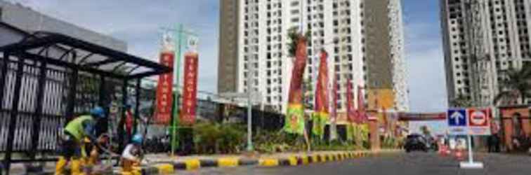 Lobi The London Living Cinere Resort Gandul