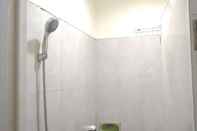 Toilet Kamar Dua Langkah Homestay Backpacker (Syariah)