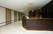 Lobi 4 Harun Square Hotel