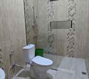 In-room Bathroom 7 Full House at Villa Heinbill Pinus View