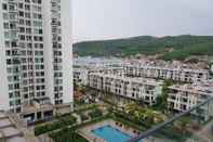 Swimming Pool La Mer Halong Apartment