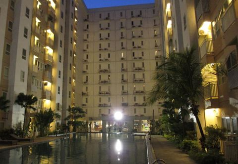 Lobby House 526 Apartment