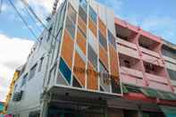 ภายนอกอาคาร Busket Hostel